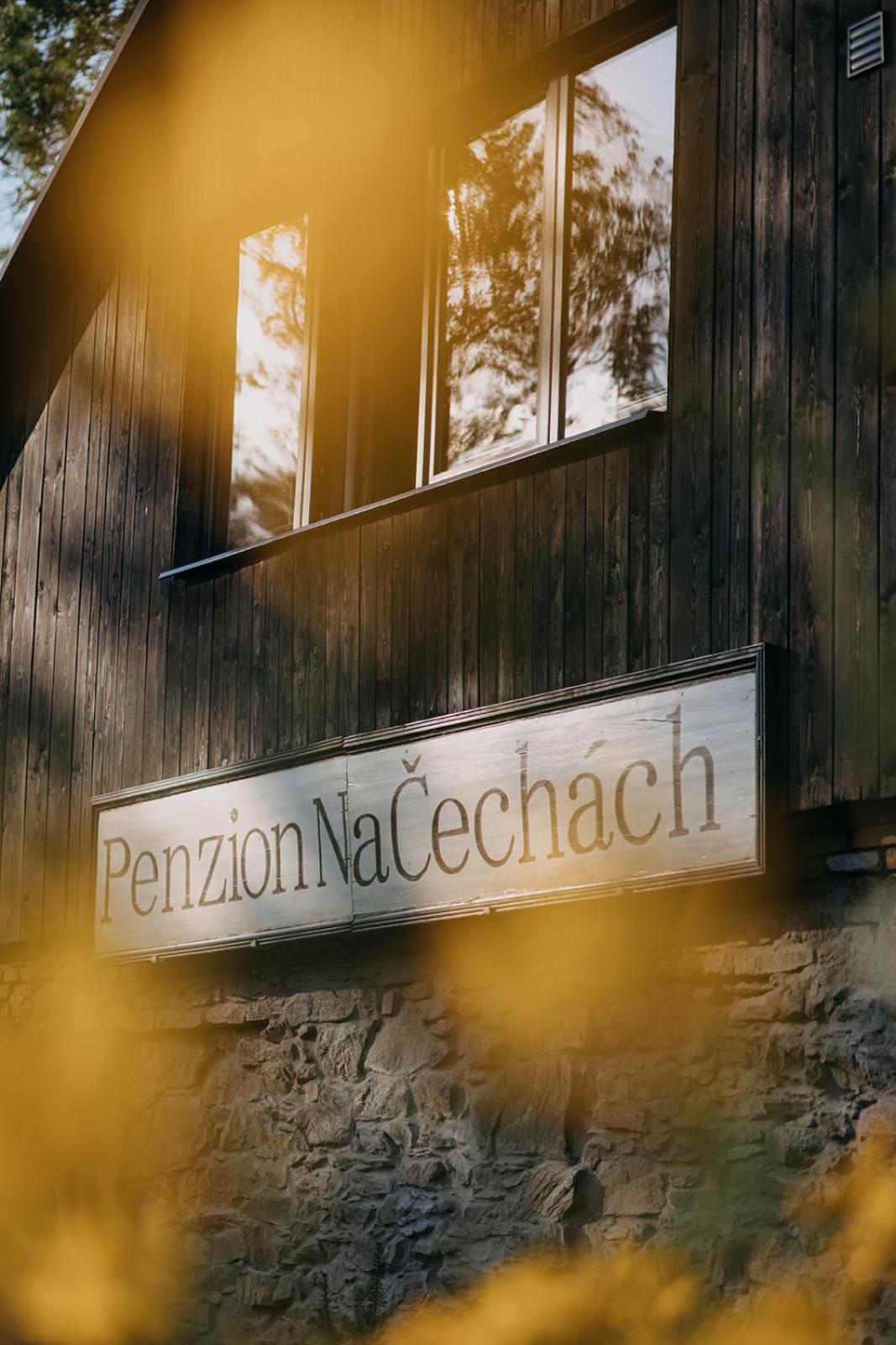 Hotel Restaurant A Penzion Na Cechach Korouhev Exterior foto